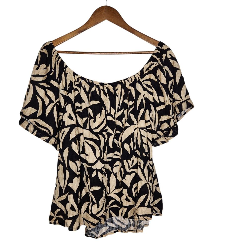 NWT Terra & Sky Black Floral Tropical Print On Off Shoulder Peasant Top 0X(14W)